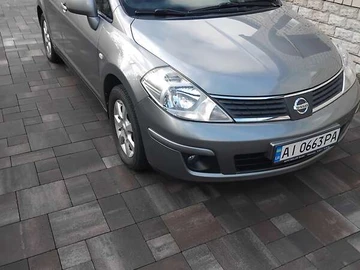 Авто Nissan Tiida 2009 № 8070506
