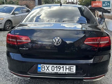 Авто Volkswagen Passat 2018 № 8070669