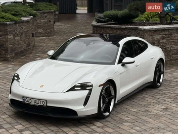 Авто Porsche Taycan 2021 № 8070683