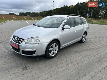 Авто Volkswagen Golf 2009 № 8070806
