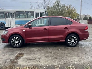 Авто Volkswagen Polo 2012 № 8070815