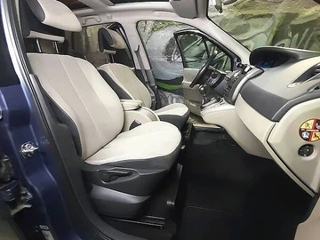 Авто Renault Grand Scenic 2008 № 8070831