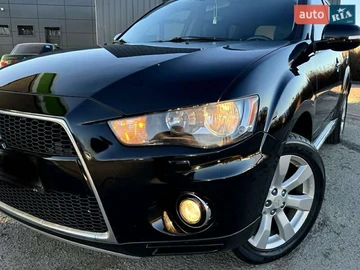 Авто Mitsubishi Outlander 2010 № 8071019