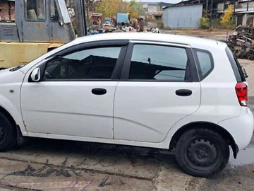 Авто Chevrolet Aveo 2006 № 8071373