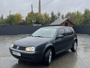 Авто Volkswagen Golf 2000 № 8071413