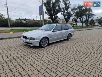 Авто BMW 5 Series 2002 № 8071446