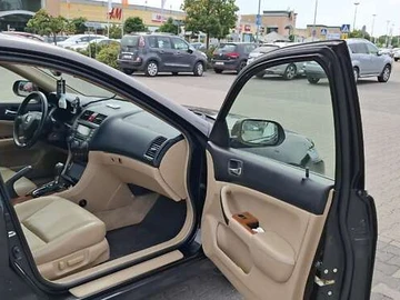 Авто Honda Accord 2006 № 8071464