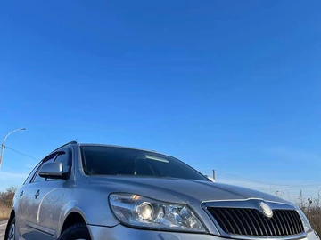 Авто Skoda Octavia 2009 № 8071481