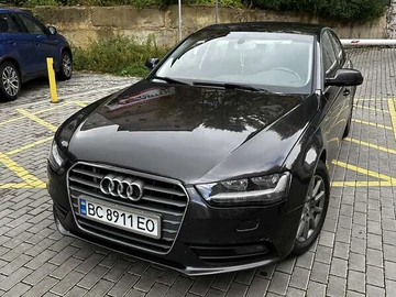 Авто Audi A4 2012 № 8071536