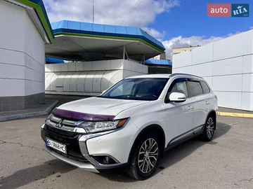 Авто Mitsubishi Outlander 2017 № 8071584
