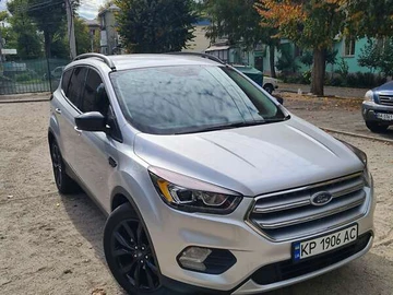 Авто Ford Escape 2018 № 8071588