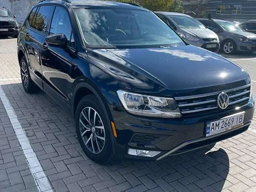 Авто Volkswagen Tiguan 2021 № 8071879