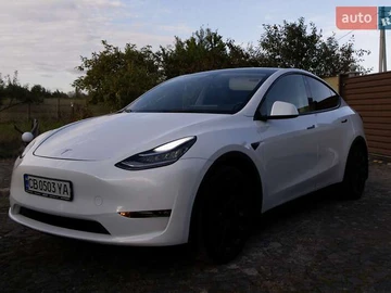 Авто Tesla Model Y 2021 № 8071907