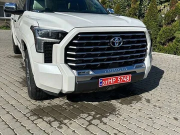 Авто Toyota Tundra 2023 № 8071928