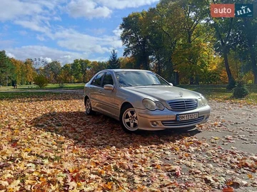 Авто Mercedes C-Class 2004 № 8072087