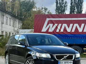Авто Volvo V50 2009 № 8072277
