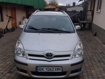 Авто Toyota Corolla Verso 2005 № 8072291