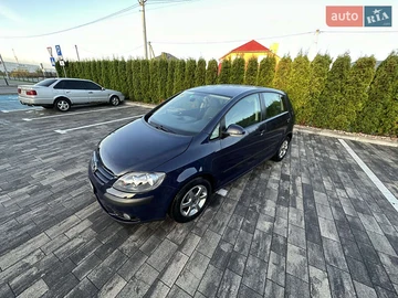 Авто Volkswagen Golf Plus 2008 № 8072295
