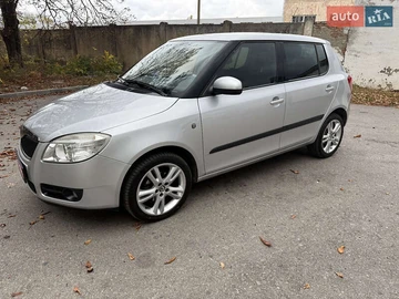 Авто Skoda Fabia 2009 № 8072309