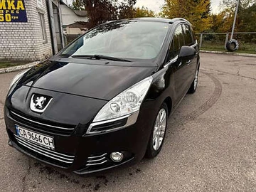 Авто Peugeot 5008 2012 № 8072325