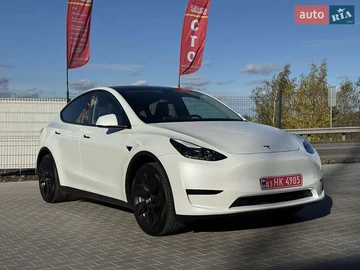 Авто Tesla Model Y 2024 № 8072925