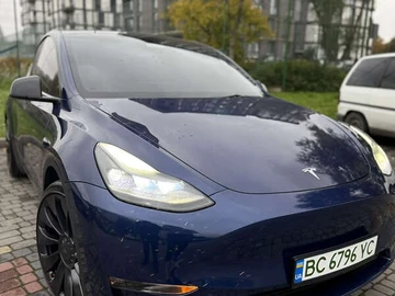 Авто Tesla Model Y 2023 № 8073061