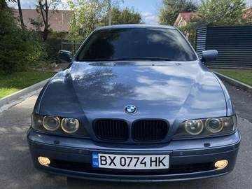 Авто BMW 5 Series 2002 № 8073424