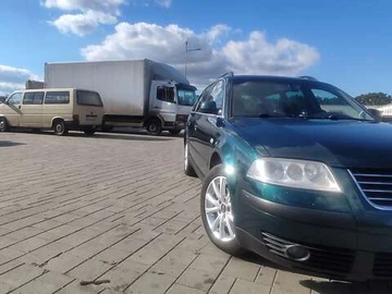 Авто Volkswagen Passat 2001 № 8073472