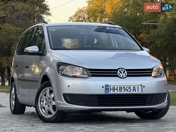 Авто Volkswagen Touran 2012 № 8073721