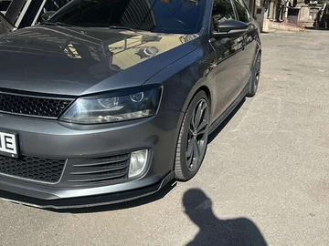 Авто Volkswagen Jetta 2013 № 8073839