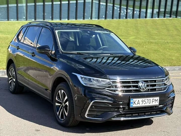 Авто Volkswagen Tiguan 2024 № 8074233