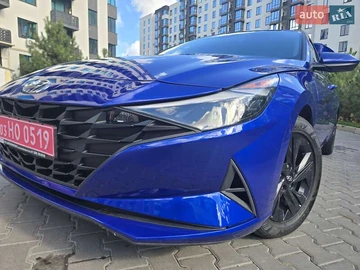 Авто Hyundai Elantra 2023 № 8074239