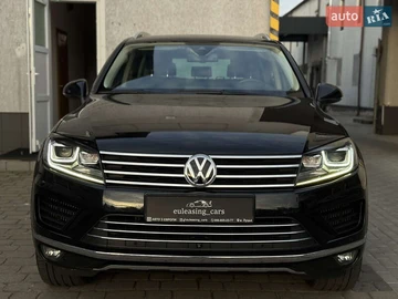 Авто Volkswagen Touareg 2016 № 8074252