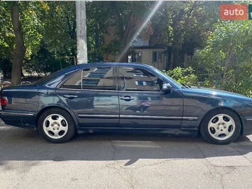 Авто Mercedes E-Class 2000 № 8074470
