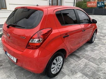 Авто Hyundai I20 2011 № 8074511