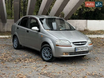 Авто Chevrolet Aveo 2005 № 8074989