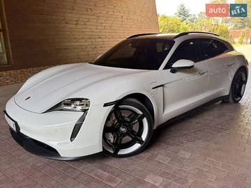 Авто Porsche Taycan 2023 № 8075293