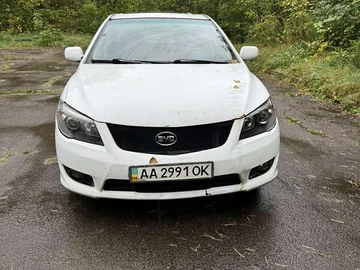 Авто BYD F3 2014 № 8075364