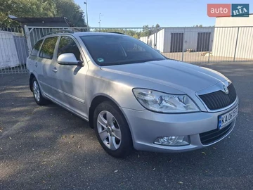 Авто Skoda Octavia 2009 № 8075632