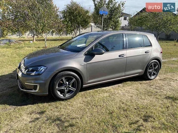 Авто Volkswagen E-Golf 2014 № 8075638