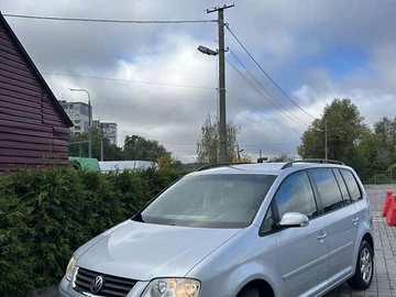 Авто Volkswagen Touran 2004 № 8075937