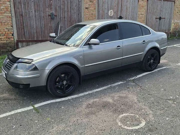 Авто Volkswagen Passat 2003 № 8075947