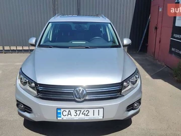 Авто Volkswagen Tiguan 2012 № 8076235