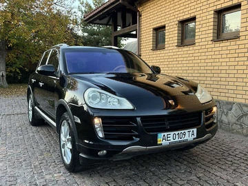 Авто Porsche Cayenne 2007 № 8076253