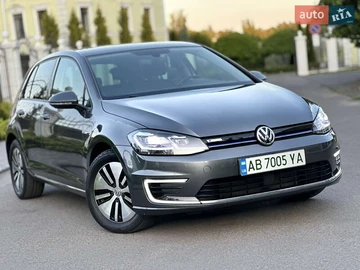 Авто Volkswagen E-Golf 2019 № 8076263
