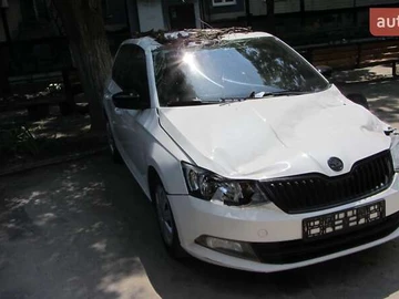 Авто Skoda Fabia 2015 № 8076487