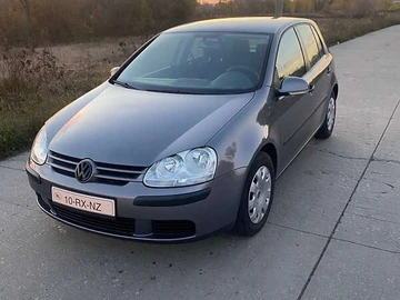 Авто Volkswagen Golf 2005 № 8076536