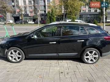 Авто Renault Megane 2011 № 8076590