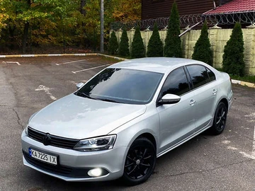 Авто Volkswagen Jetta 2012 № 8076609