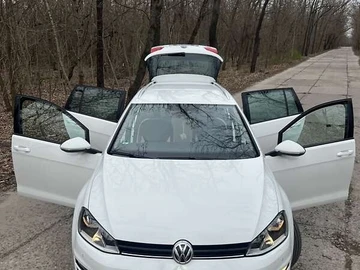Авто Volkswagen Golf 2016 № 8076848